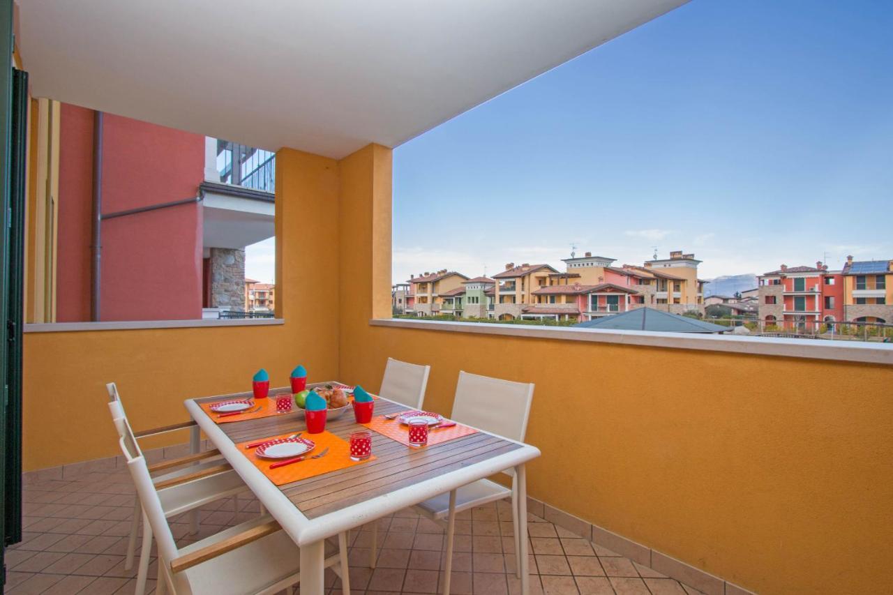 Baglio Degli Ulivi 3 Apartment By Wonderful Italy Sirmione Exterior foto
