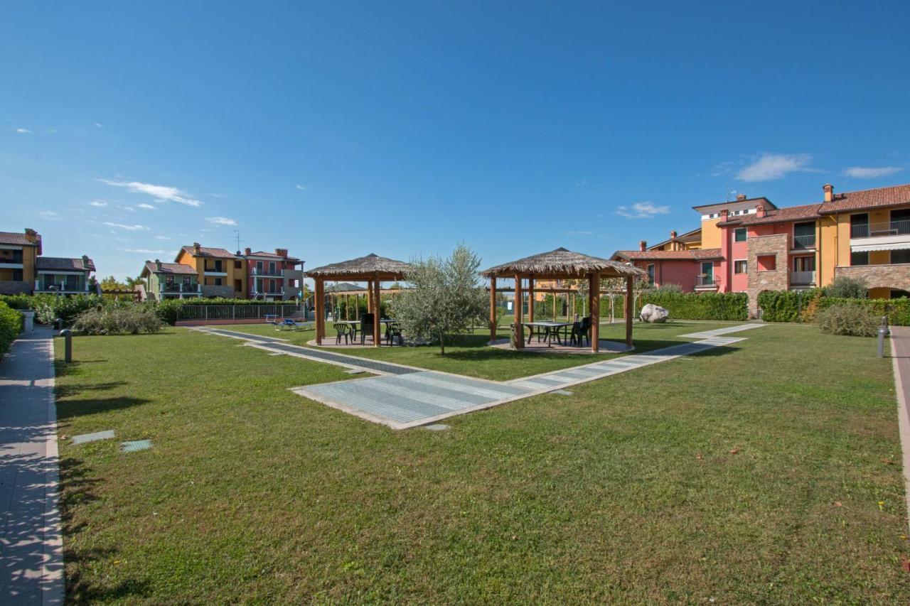 Baglio Degli Ulivi 3 Apartment By Wonderful Italy Sirmione Exterior foto
